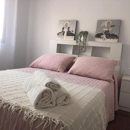 Apartamento Xacobe Grove, 120 Metros Totalmente Equipado, Luminoso, Centrico Y Con Plaza De Garaje 格罗韦 外观 照片