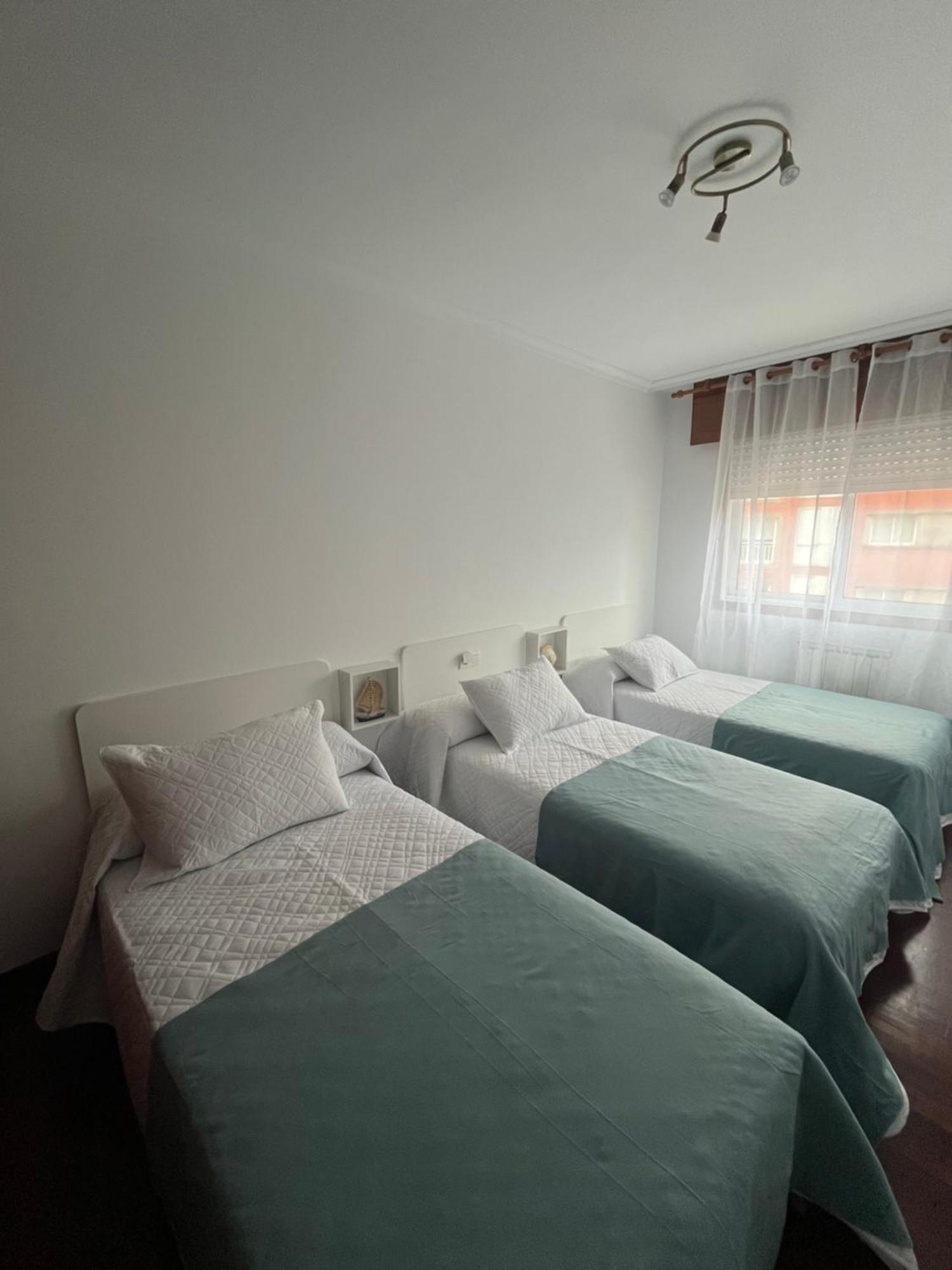 Apartamento Xacobe Grove, 120 Metros Totalmente Equipado, Luminoso, Centrico Y Con Plaza De Garaje 格罗韦 外观 照片