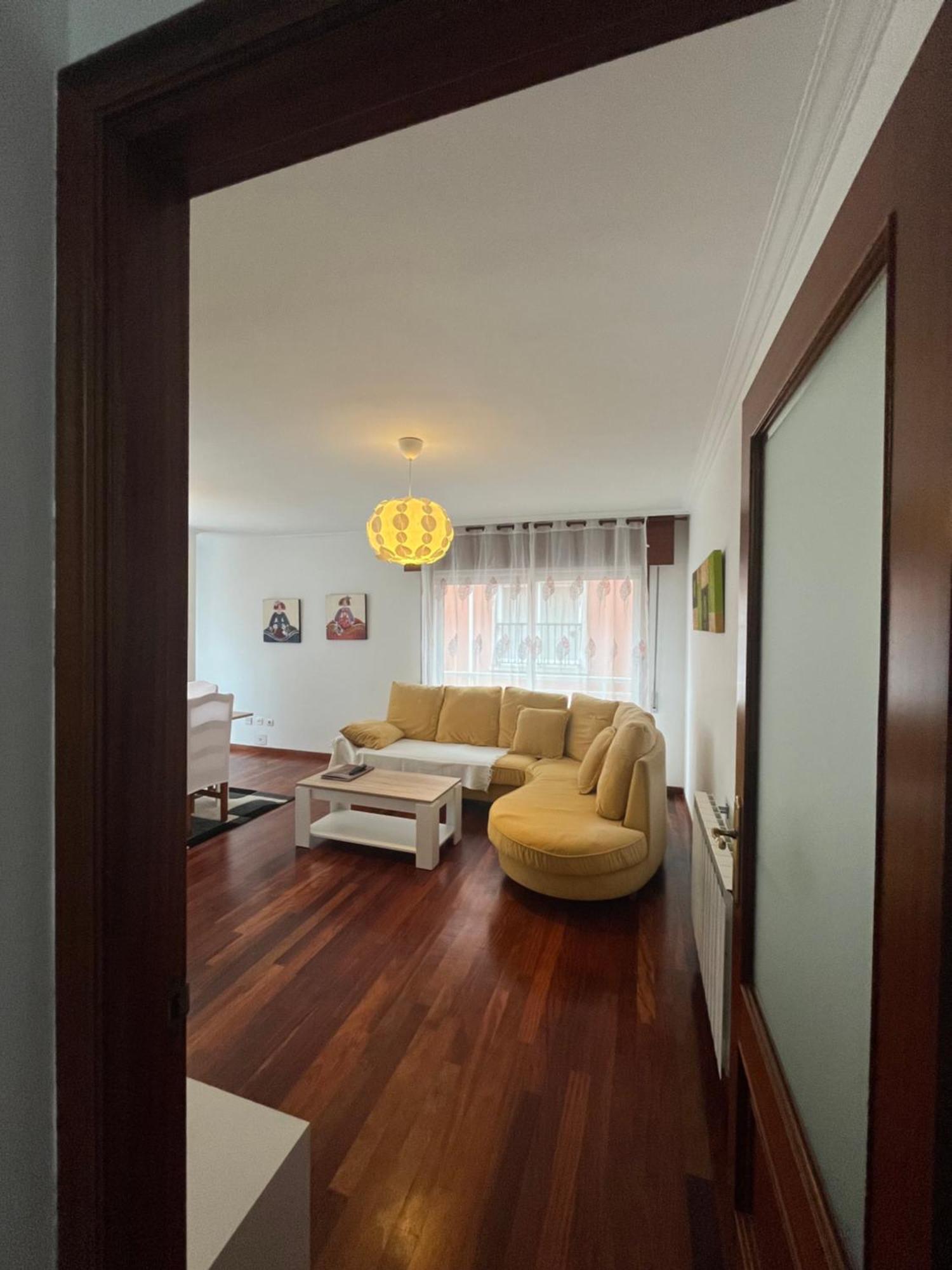 Apartamento Xacobe Grove, 120 Metros Totalmente Equipado, Luminoso, Centrico Y Con Plaza De Garaje 格罗韦 外观 照片