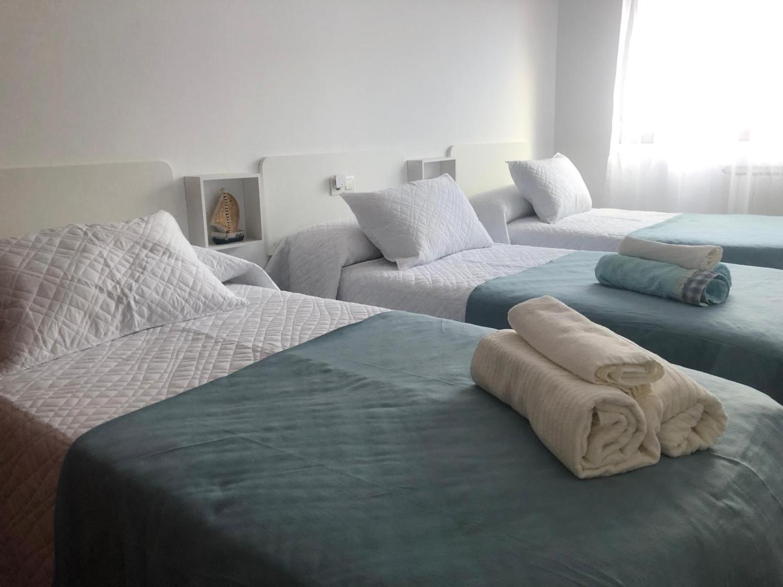 Apartamento Xacobe Grove, 120 Metros Totalmente Equipado, Luminoso, Centrico Y Con Plaza De Garaje 格罗韦 外观 照片